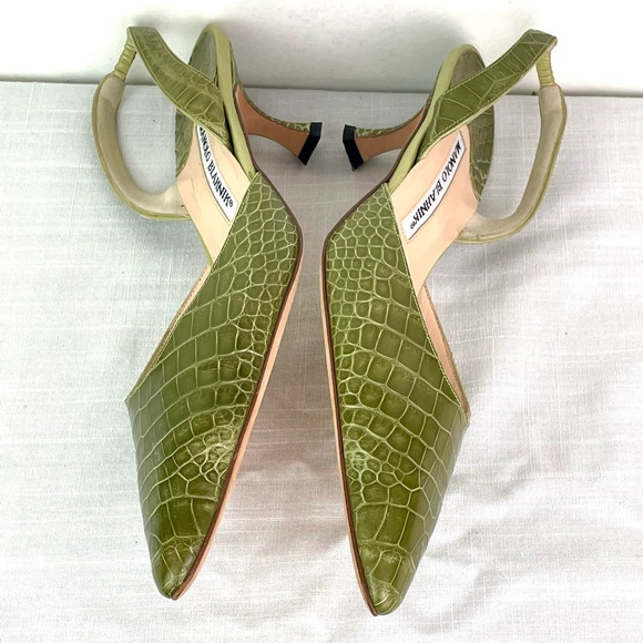 Manolo Blahnik Green Alligator Slipback Pumps size 39 - Picture 9 of 9